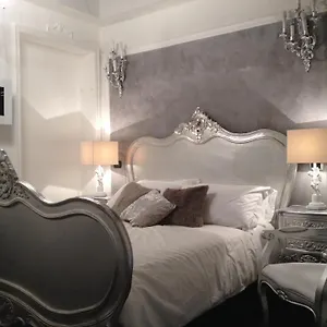 Gasthof D.r.rome Spanish Luxury, Rom